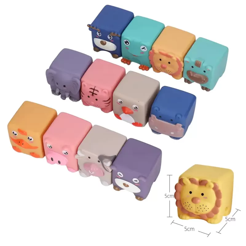 Set 12 cuburi moi cu margini rotunjite pentru bebelusi, Animale 3D, 6 luni+