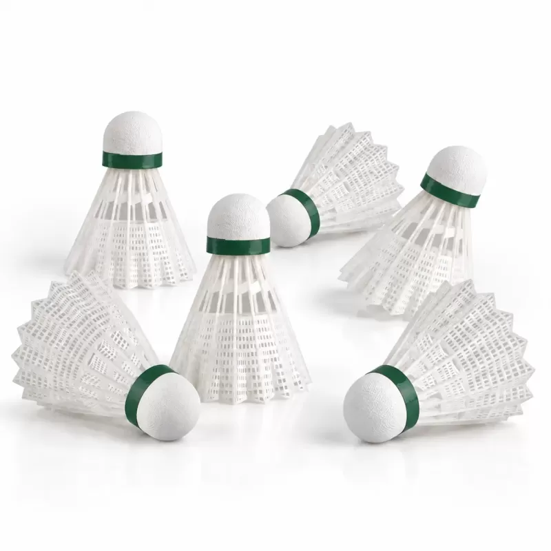 Set cu 6 fluturasi pentru badminton din nylon si cap din spuma