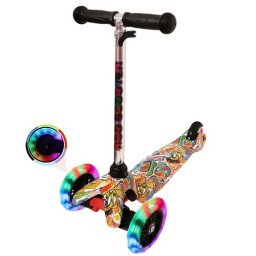 Trotineta cu 3 roti si luminite multicolore, Negru