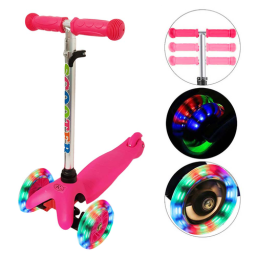 Trotineta cu 3 roti si luminite multicolore, Roz
