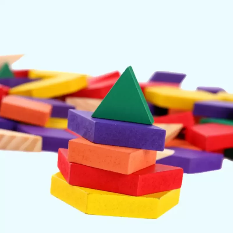 Joc educativ, Tangram cu 125 piese geometrice din lemn si fise de lucru, multicolor, 3 ani+