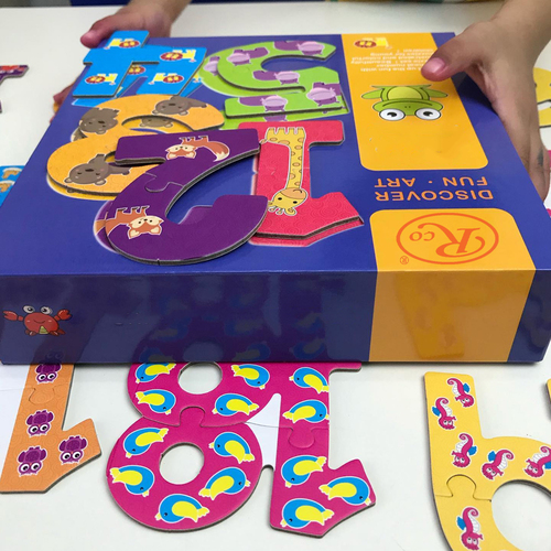 Cifre amuzante din puzzle cu 20 piese