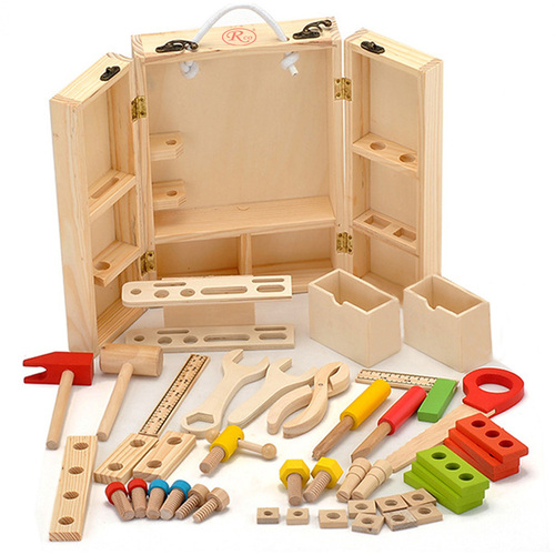 Trusa de scule din lemn Montessori cu 40 de accesorii