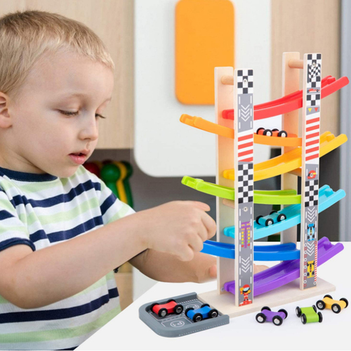 Set circuit de curse din lemn, traseu cu 7 piste si 8 masini