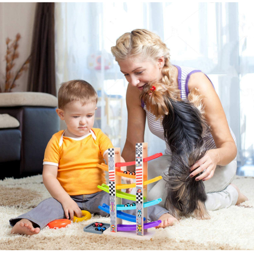 Set circuit de curse din lemn, traseu cu 7 piste si 8 masini