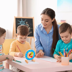 Jucarie educativa din lemn, Ceas Mini pentru copii, diametru 12cm