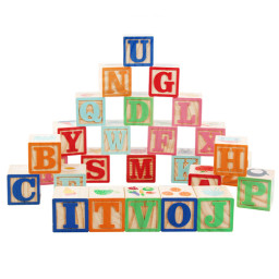 Cuburi de lemn cu litere, cifre, animale, fructe sI legume, 26 piese